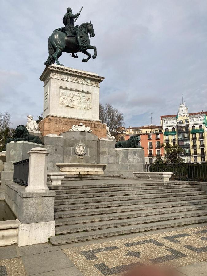 Centrico, Gran Via Sol Plaza Mayor Madrid Bagian luar foto